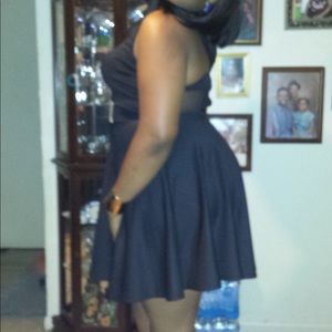 FOREVER 21 PLUS BLACK MINI DRESS